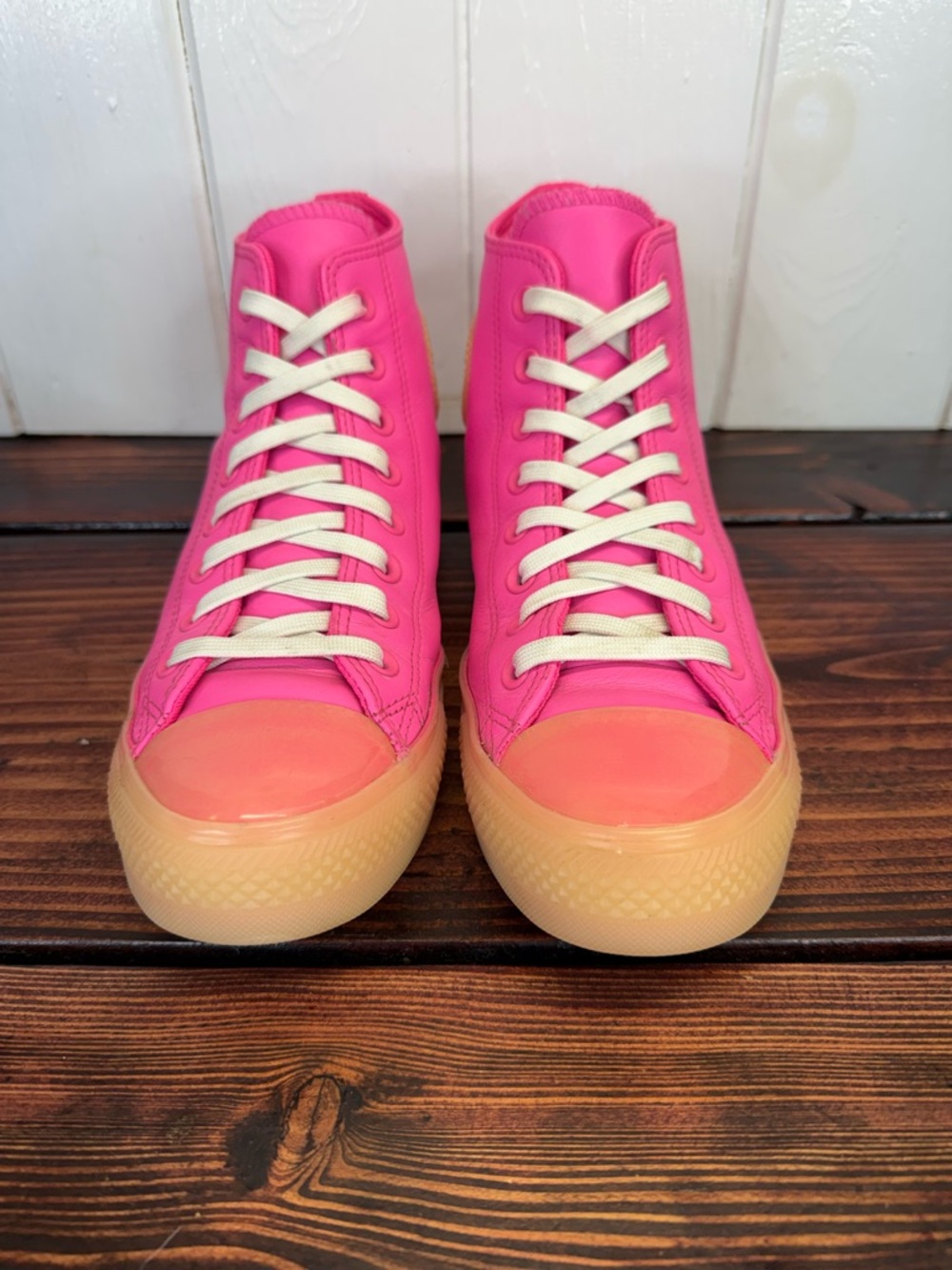Converse Chuck Taylor All Star High Top Pink Leather Translucent Sole Womn’s 9.5